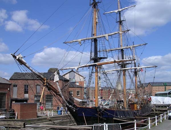 Earl of Pembroke in Dock 06