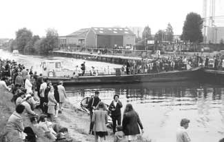 Floating Bridge at Hempsted